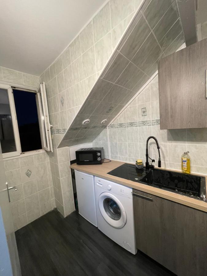 Charmant Logement Proche Disneyland Paris Parking Lagny Eksteriør bilde